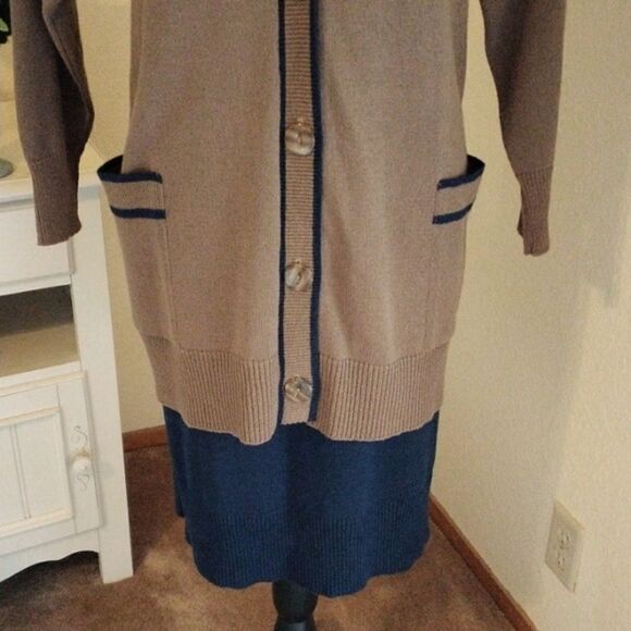 Vintage Ami Knits Sweater Dress and Sweater - Picture 3 of 16